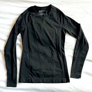 Figs under scrub shirt size xs.